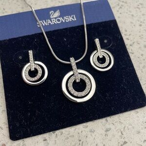 Swarovski Necklace Set